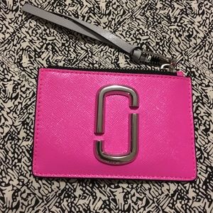 The Marc Jacobs Snapshot Top Zip Multi Wallet.